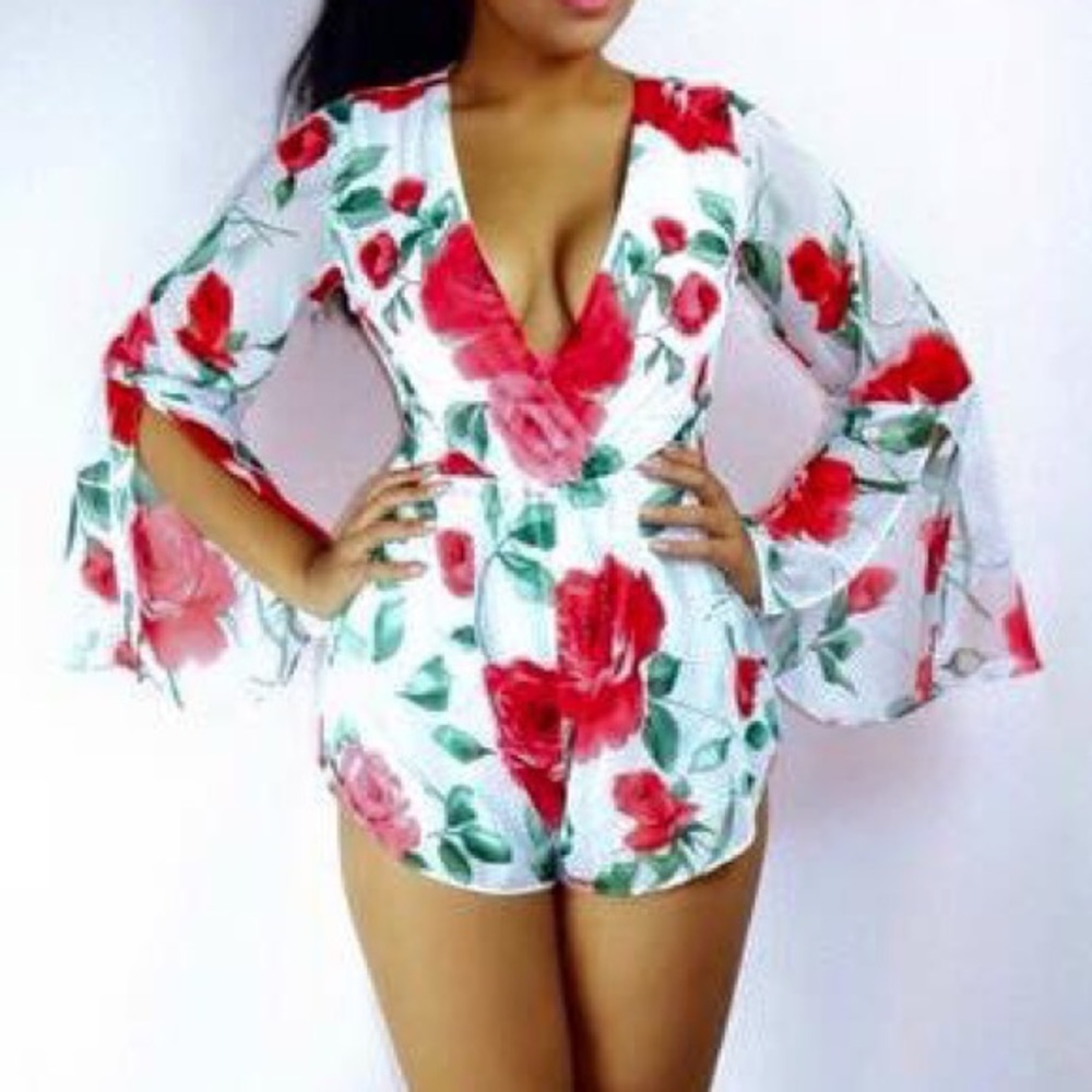 Bell Sleeve Rose Print Romper - Picture 8 of 8